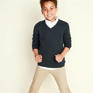 🧥Old Navy🧥 Gray V-Neck Sweater🧥